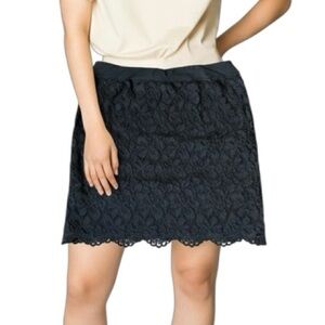 J. Jill Wearever Collection Lace skirt Knee length Black Lined Women XL Stretch